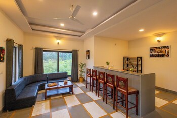 raas stays by elivaas 4bhk villa