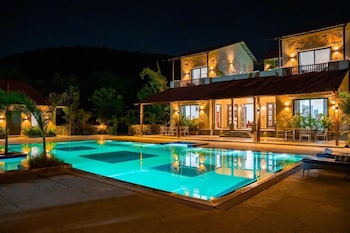 Raas Stays By Elivaas 4Bhk Villa,,3 star