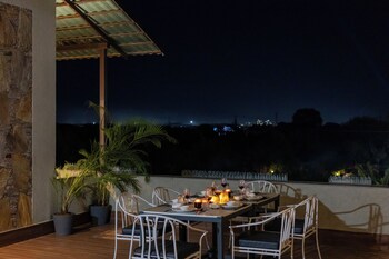 raas stays by elivaas 4bhk villa