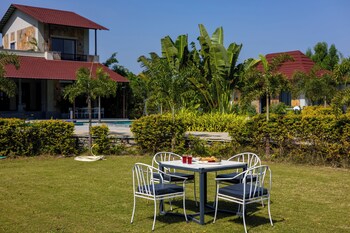 raas stays by elivaas 4bhk villa