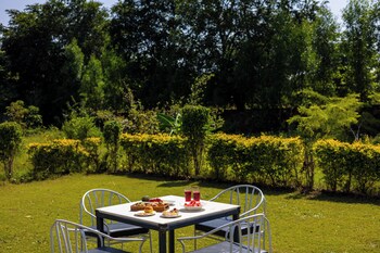 raas stays by elivaas 4bhk villa