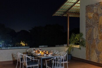 raas stays by elivaas 4bhk villa
