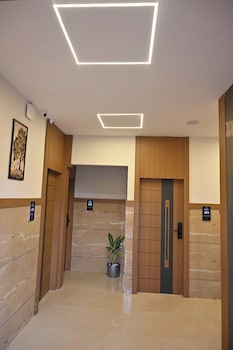 bilton premium luxury hotel koramangala