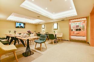 hanting hotel xian zhonglou north street metro station