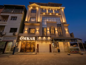 shree omkar hotel