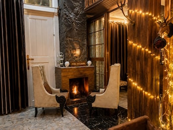 The Celebre- A Little Castle Homestay,,2 star