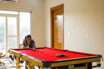elivaas 3 bhk amber villa with pvt pool