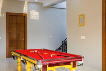 elivaas 3 bhk amber villa with pvt pool