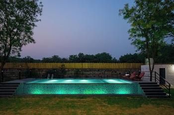 elivaas 3 bhk amber villa with pvt pool