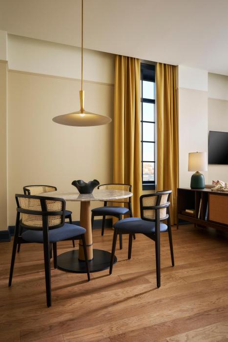 cincinnatis fidelity hotel
