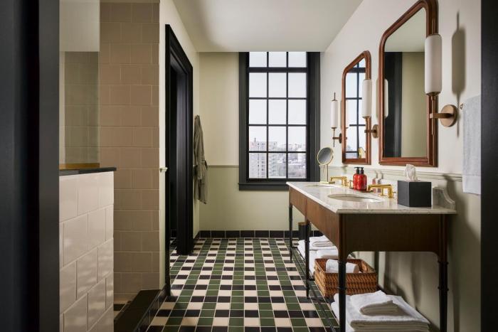cincinnatis fidelity hotel