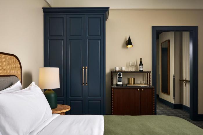 cincinnatis fidelity hotel