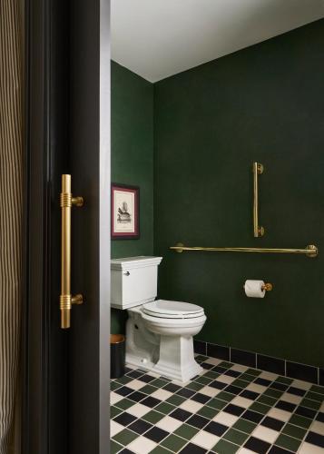 cincinnatis fidelity hotel