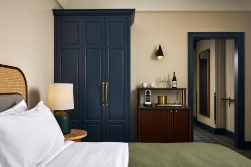 cincinnatis fidelity hotel