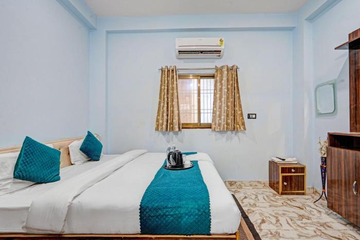 hotel pavitram the bhu stay