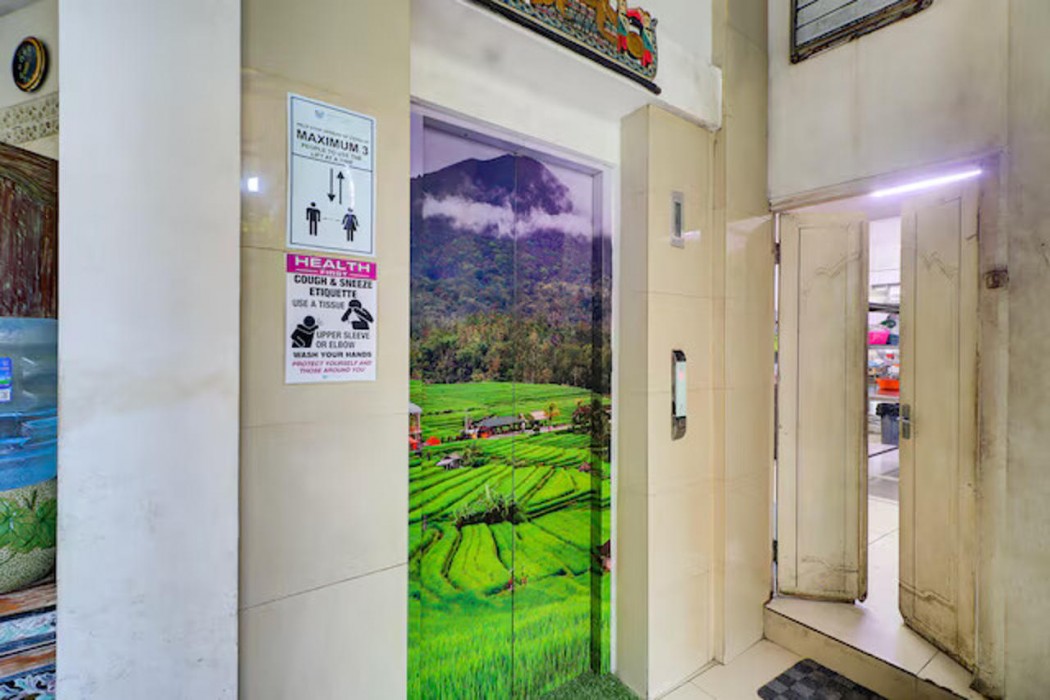 townhouse oak sus cottage near legian beach