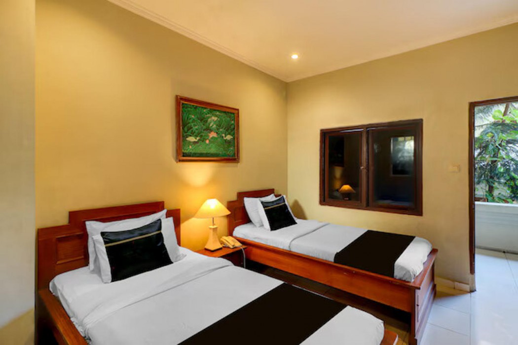 townhouse oak sus cottage near legian beach