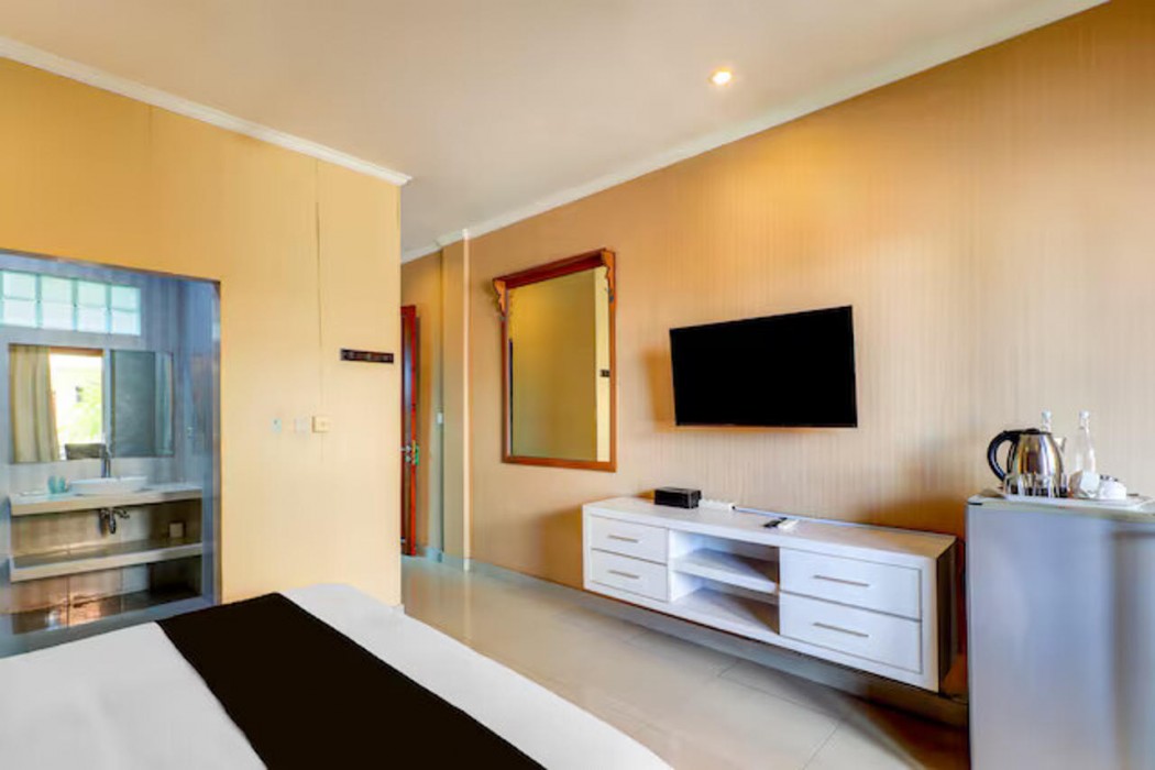 townhouse oak sus cottage near legian beach