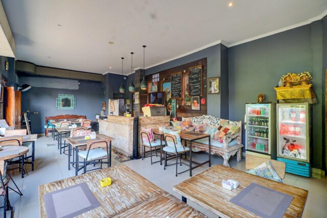 townhouse oak sus cottage near legian beach