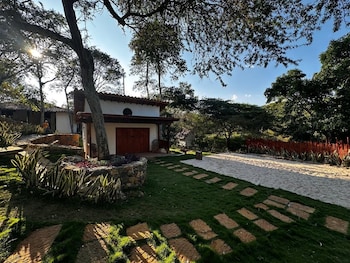 casa del arbol barichara