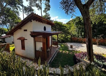 casa del arbol barichara