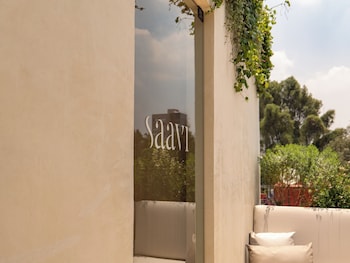 saavi by onto signature