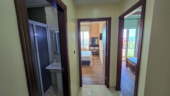 Luxury Lovelystay In Larache,,4 star