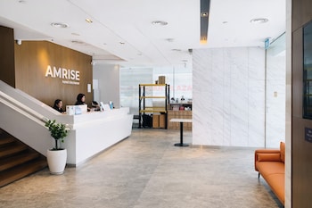 Amrise Hotel Kitchener Stay From 9Pm To 8Am,,3 star