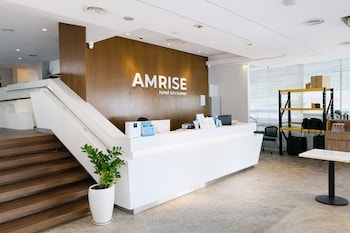 Amrise Hotel Kitchener Stay From 9Pm To 8Am,,3 star