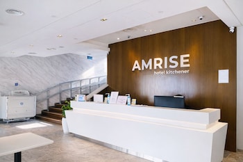 amrise hotel kitchener stay from 9pm to 8am