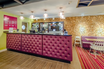 safestay london kensington holland park