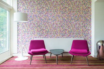 safestay london kensington holland park