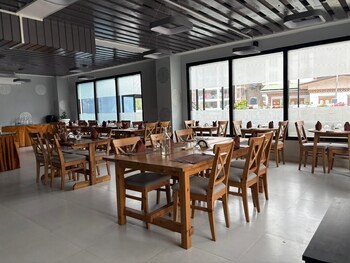 The Gochuka Hotel,,3 star