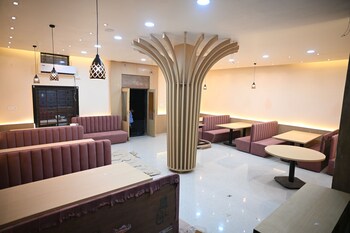vaishnavi resort