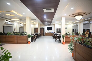 vaishnavi resort