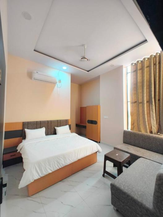 vaishnavi resort