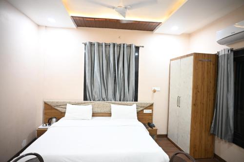 vaishnavi resort