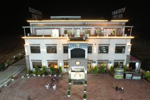vaishnavi resort