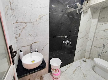 hotel plc grand
