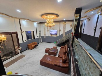 Hotel Plc Grand,,2 star