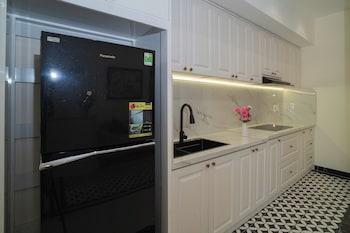 Maison Hin,,2 star