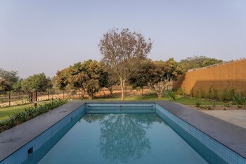 Fika,,2 star