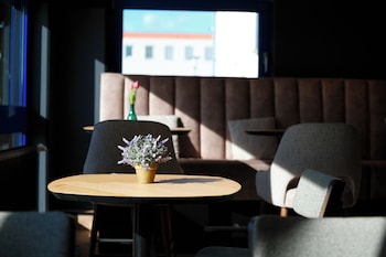 magnet hotel