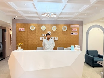 The 7 Eleven Hotel,,3 star