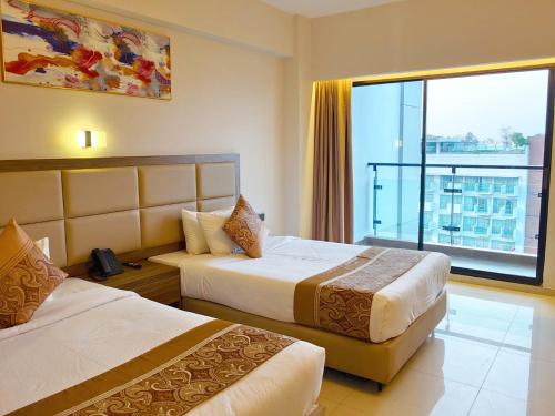 hotel grand pacific