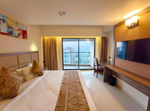 hotel grand pacific