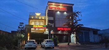 hotel marina