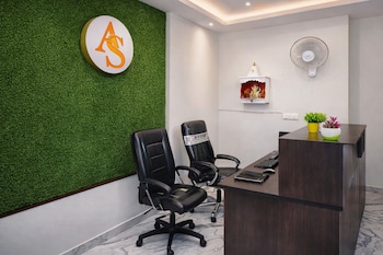 Ayodhya Stay,,2 star