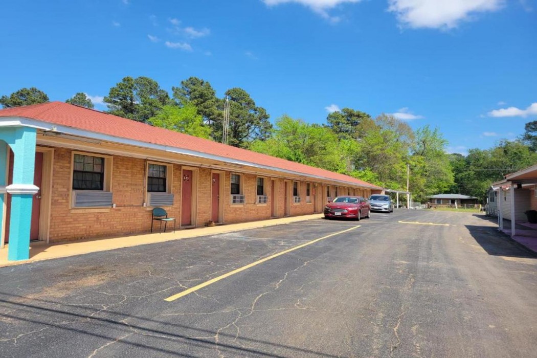 relax inn daingerfield near mount pleasant tx