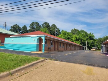 relax inn daingerfield near mount pleasant tx